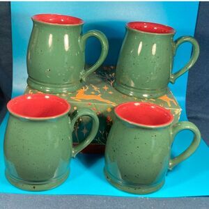 Alexander Julian colours speckled Green mugs set of 4 w burgundy red pre owned